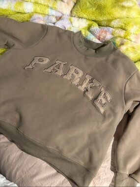 PARKE Embroidered Crewneck